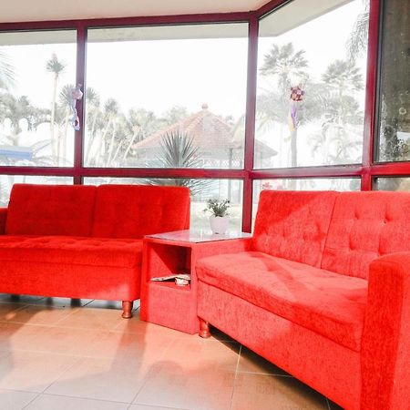 Oyo 803 Toetie Hotel บาตู ภายนอก รูปภาพ