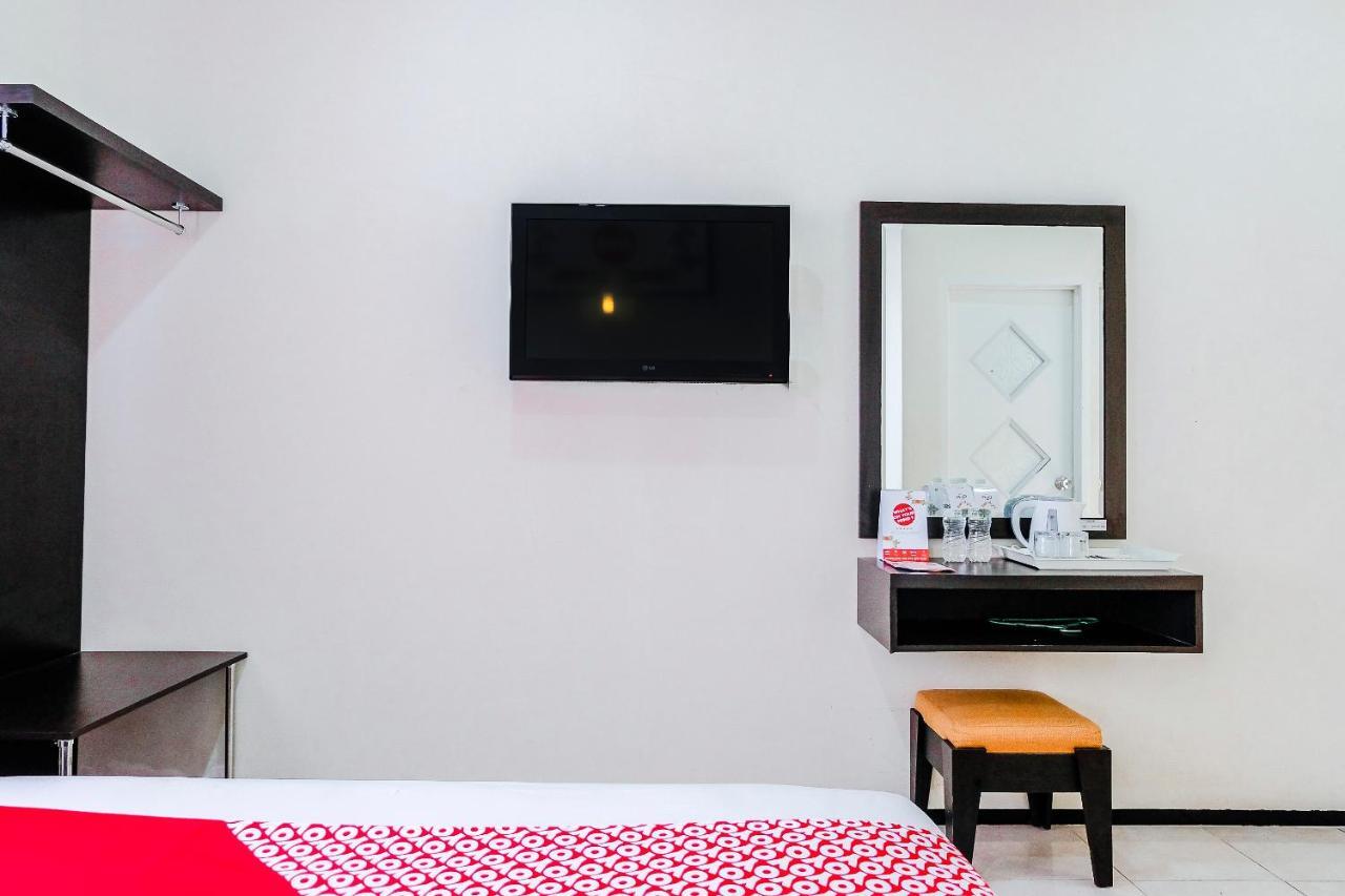 Oyo 803 Toetie Hotel บาตู ภายนอก รูปภาพ
